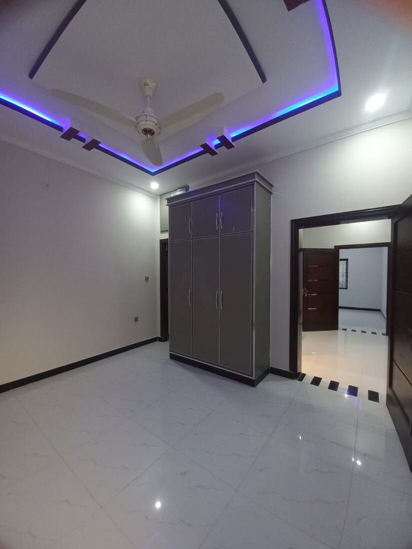 Room design with modern furnishing